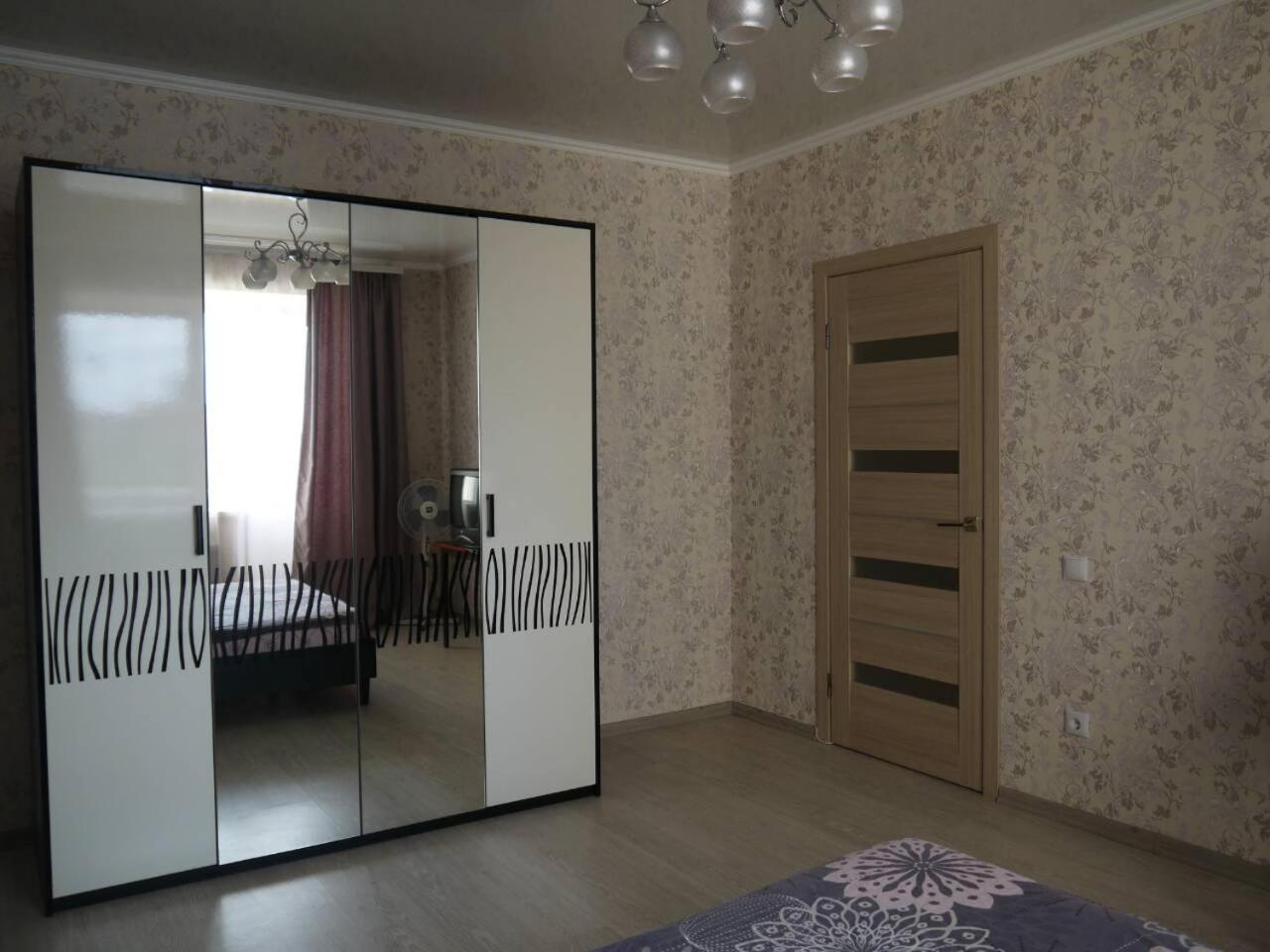 Хмельницьке Шосе 122А Lägenhet Vinnytsia Exteriör bild